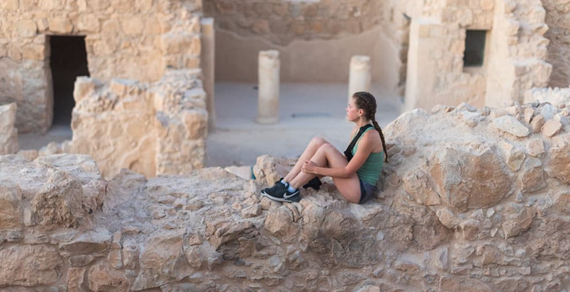 Greece_Slideshow21_989-556-min
